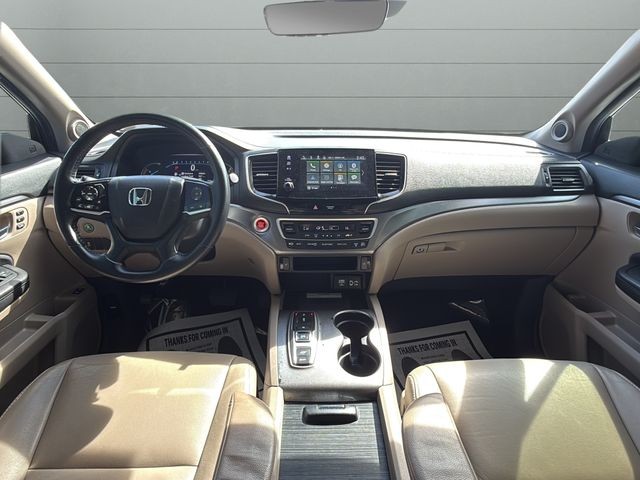 Honda Pilot Vehicle Full-screen Gallery Image 21