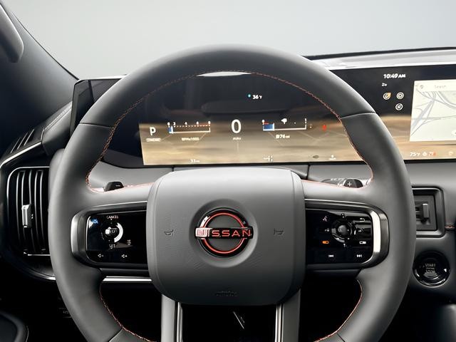 Nissan Armada Vehicle Full-screen Gallery Image 27