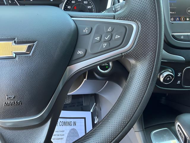 Chevrolet Equinox Vehicle Full-screen Gallery Image 23
