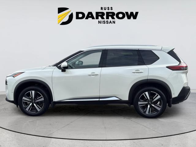 Nissan Rogue Vehicle Full-screen Gallery Image 2