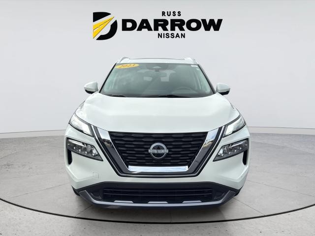 Nissan Rogue Vehicle Full-screen Gallery Image 8