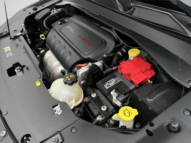 Jeep Compass Vehicle Full-screen Gallery Image 15