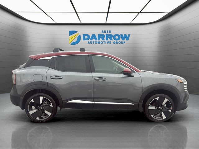 Nissan Kicks Vehicle Full-screen Gallery Image 6