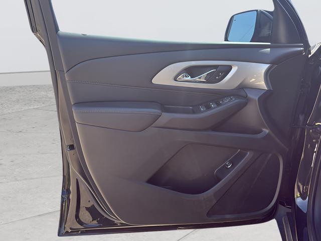 Chevrolet Traverse Vehicle Full-screen Gallery Image 11