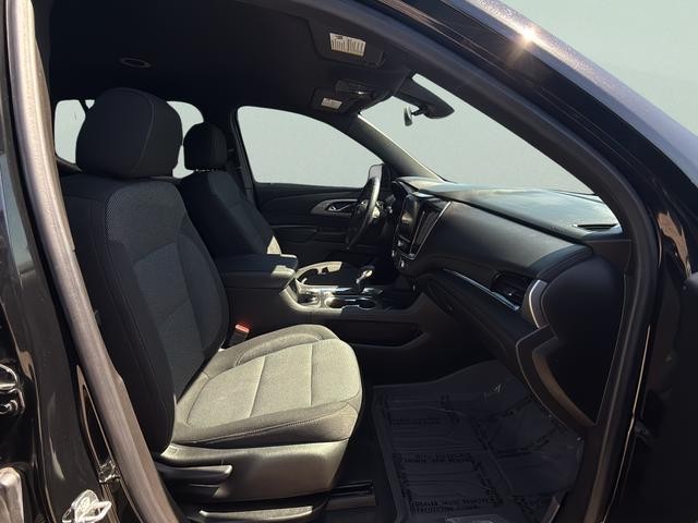Chevrolet Traverse Vehicle Full-screen Gallery Image 14