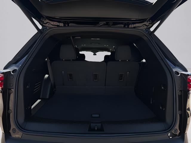 Chevrolet Traverse Vehicle Full-screen Gallery Image 23