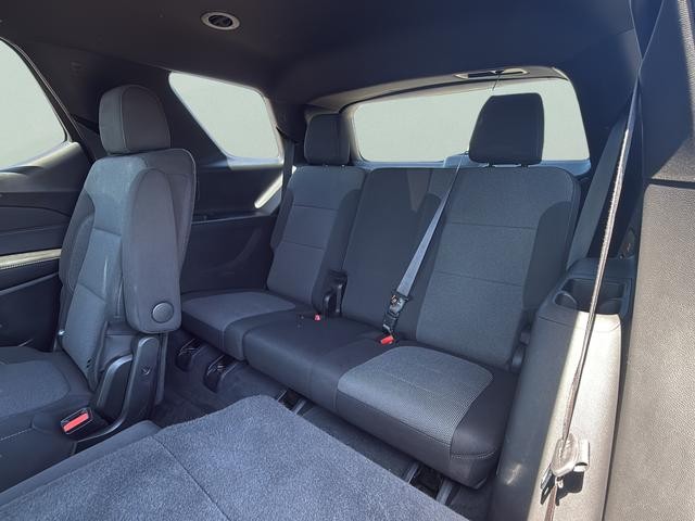 Chevrolet Traverse Vehicle Full-screen Gallery Image 27