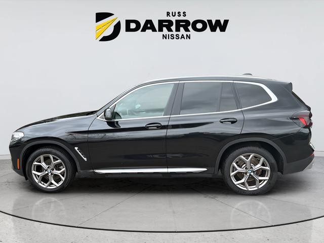 BMW X3 Vehicle Full-screen Gallery Image 2