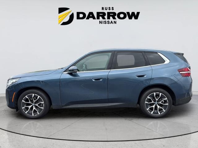 BMW X3 Vehicle Full-screen Gallery Image 2
