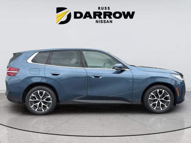 BMW X3 Vehicle Full-screen Gallery Image 6