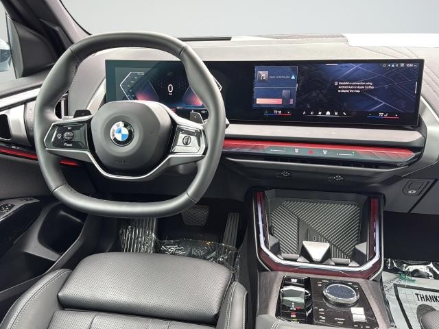 BMW X3 Vehicle Full-screen Gallery Image 11