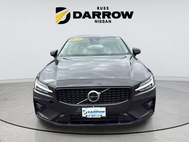 Volvo S60 Vehicle Full-screen Gallery Image 8