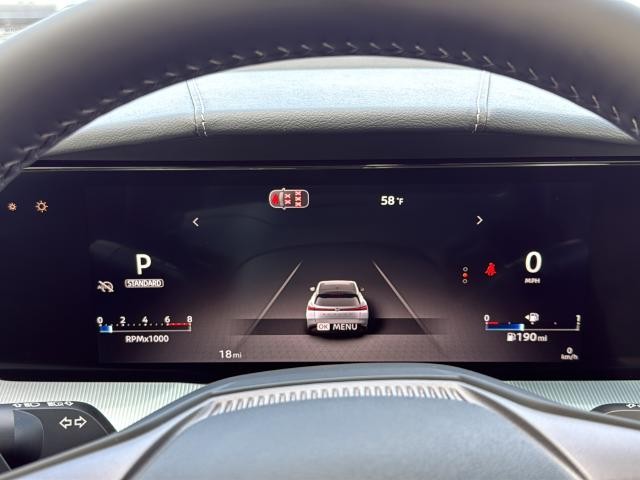 Nissan Murano Vehicle Full-screen Gallery Image 22