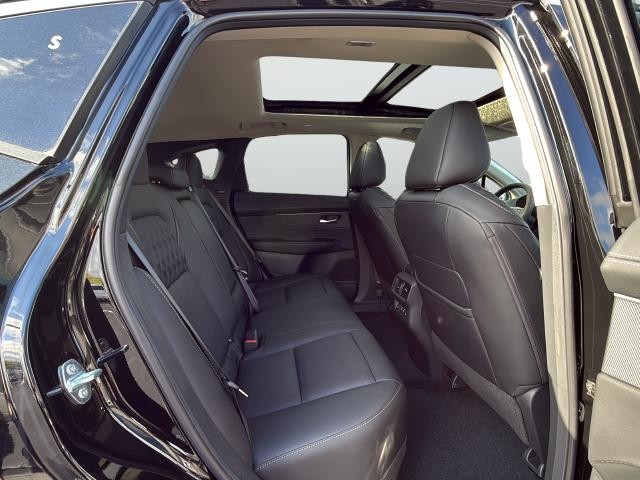 Nissan Murano Vehicle Full-screen Gallery Image 24