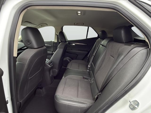 Buick Envision Vehicle Full-screen Gallery Image 27