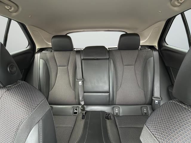 Buick Envision Vehicle Full-screen Gallery Image 34
