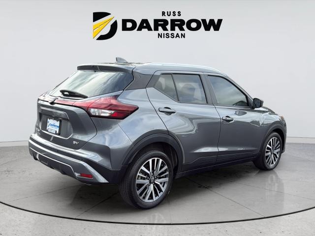 Nissan Kicks Vehicle Full-screen Gallery Image 5