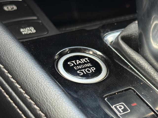 Nissan Kicks Vehicle Full-screen Gallery Image 13
