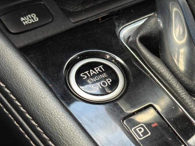 Nissan Kicks Vehicle Full-screen Gallery Image 33