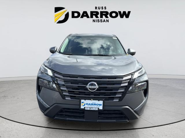 Nissan Rogue Vehicle Full-screen Gallery Image 8