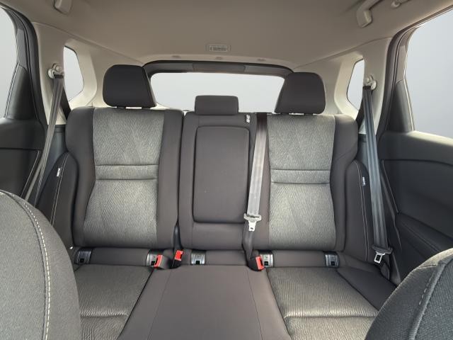Nissan Rogue Vehicle Full-screen Gallery Image 34