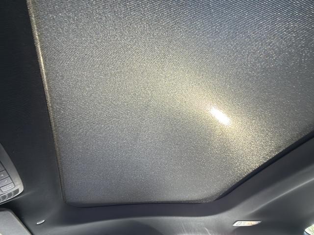 Mercedes-Benz CLA Vehicle Full-screen Gallery Image 19