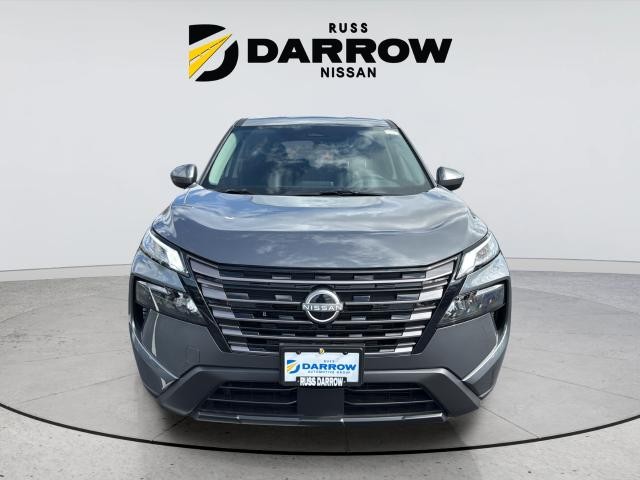 Nissan Rogue Vehicle Full-screen Gallery Image 8
