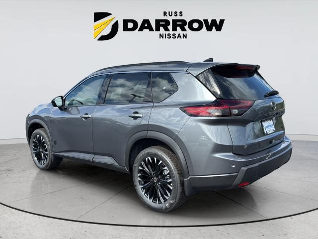 Nissan Rogue Vehicle Full-screen Gallery Image 3