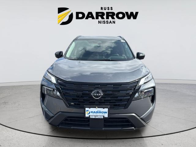 Nissan Rogue Vehicle Full-screen Gallery Image 8