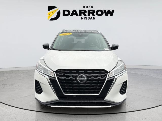 Nissan Kicks Vehicle Full-screen Gallery Image 8