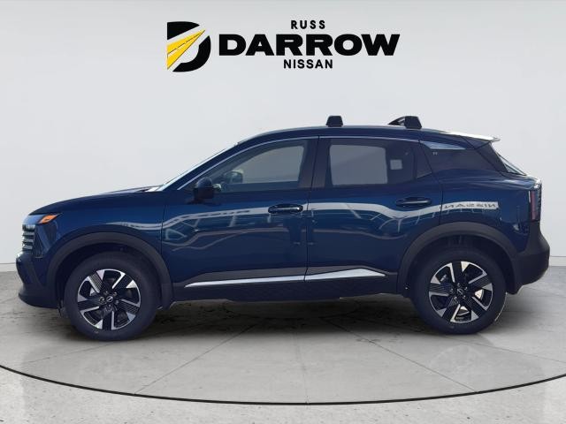 Nissan Kicks Vehicle Full-screen Gallery Image 2