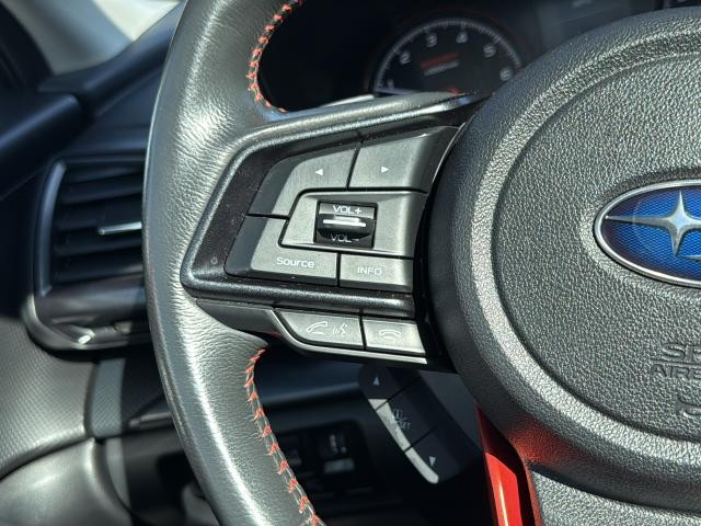 Subaru Forester Vehicle Full-screen Gallery Image 16