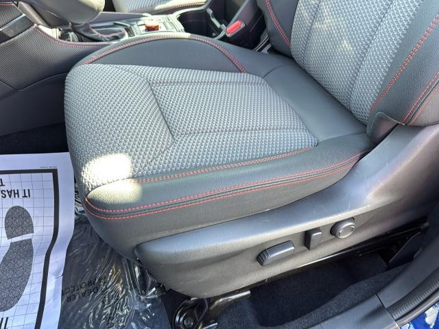 Subaru Forester Vehicle Full-screen Gallery Image 18