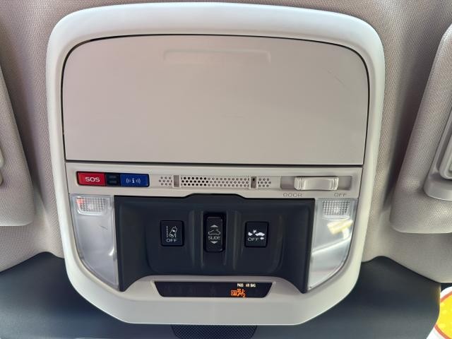 Subaru Forester Vehicle Full-screen Gallery Image 35