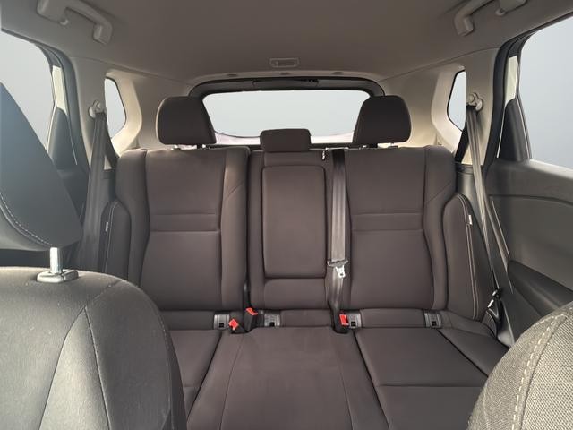 Nissan Rogue Vehicle Full-screen Gallery Image 40