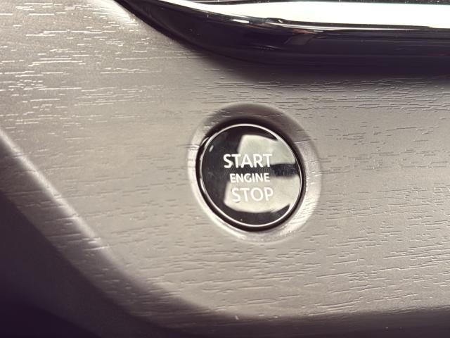 Nissan Murano Vehicle Full-screen Gallery Image 39