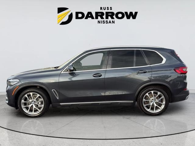 BMW X5 Vehicle Full-screen Gallery Image 02