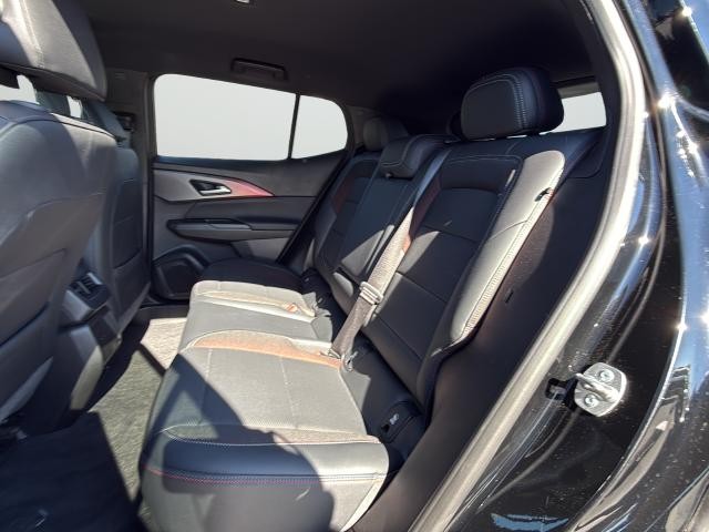Chevrolet Equinox EV Vehicle Full-screen Gallery Image 26