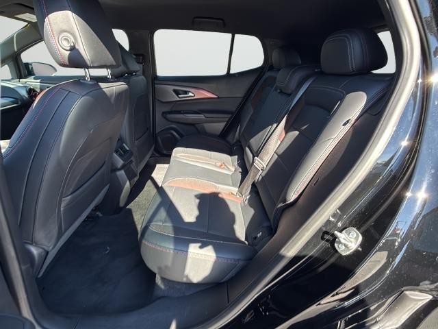 Chevrolet Equinox EV Vehicle Full-screen Gallery Image 39