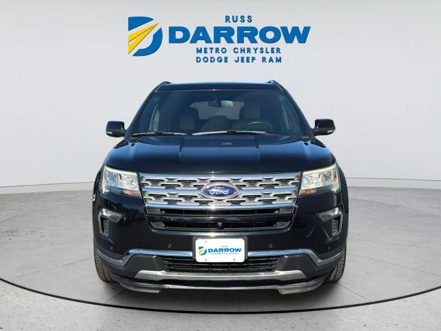 Ford Explorer Vehicle Full-screen Gallery Image 12