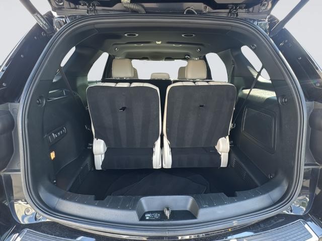 Ford Explorer Vehicle Full-screen Gallery Image 30