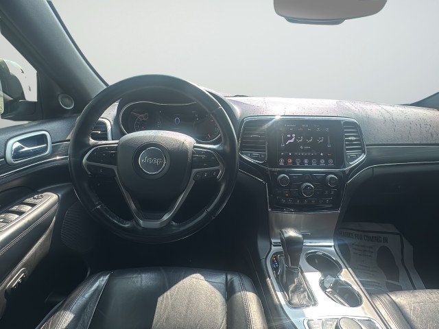 Jeep Grand Cherokee Vehicle Full-screen Gallery Image 7