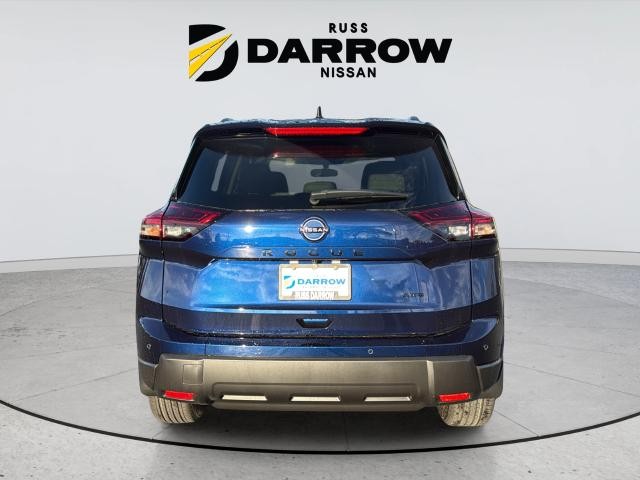 Nissan Rogue Vehicle Full-screen Gallery Image 4