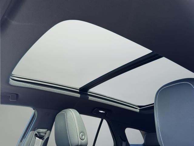 Chevrolet Blazer EV Vehicle Full-screen Gallery Image 19