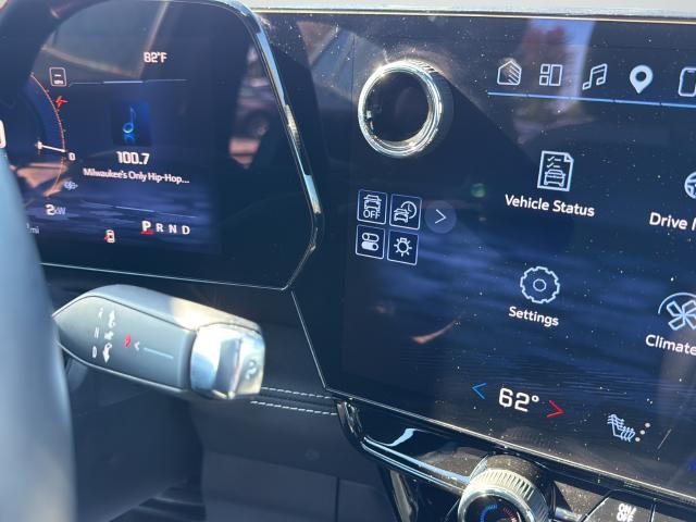 Chevrolet Blazer EV Vehicle Full-screen Gallery Image 32
