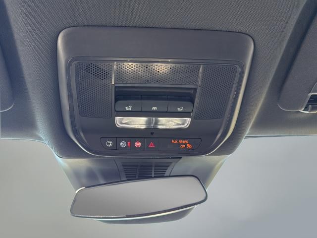 Chevrolet Blazer EV Vehicle Full-screen Gallery Image 35