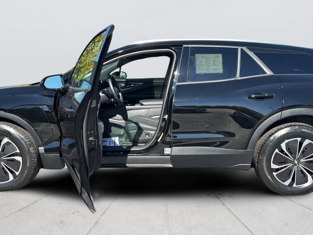Chevrolet Blazer EV Vehicle Full-screen Gallery Image 40