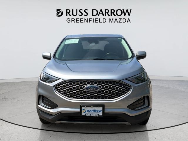 Ford Edge Vehicle Full-screen Gallery Image 8