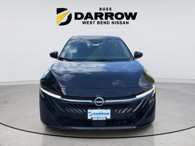 Nissan Sentra Vehicle Full-screen Gallery Image 8