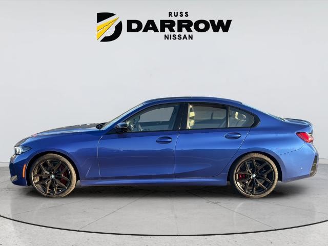 BMW 3 Series Vehicle Full-screen Gallery Image 02